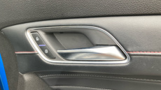 MG Hs 1.5 T-GDI Exclusive 5dr DCT Petrol Hatchback